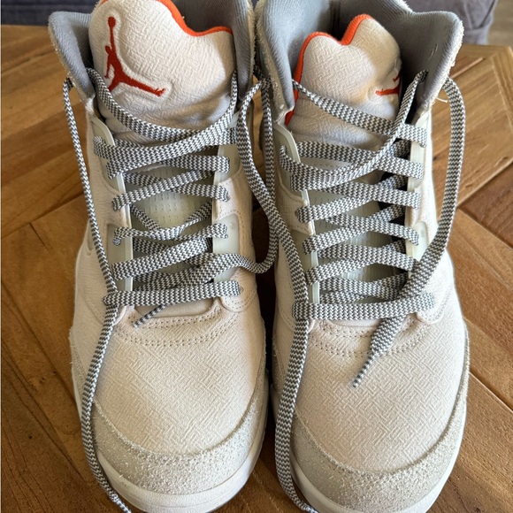 Jordan Kids Sneakers - White and Orange Accents - Picture 1 of 9